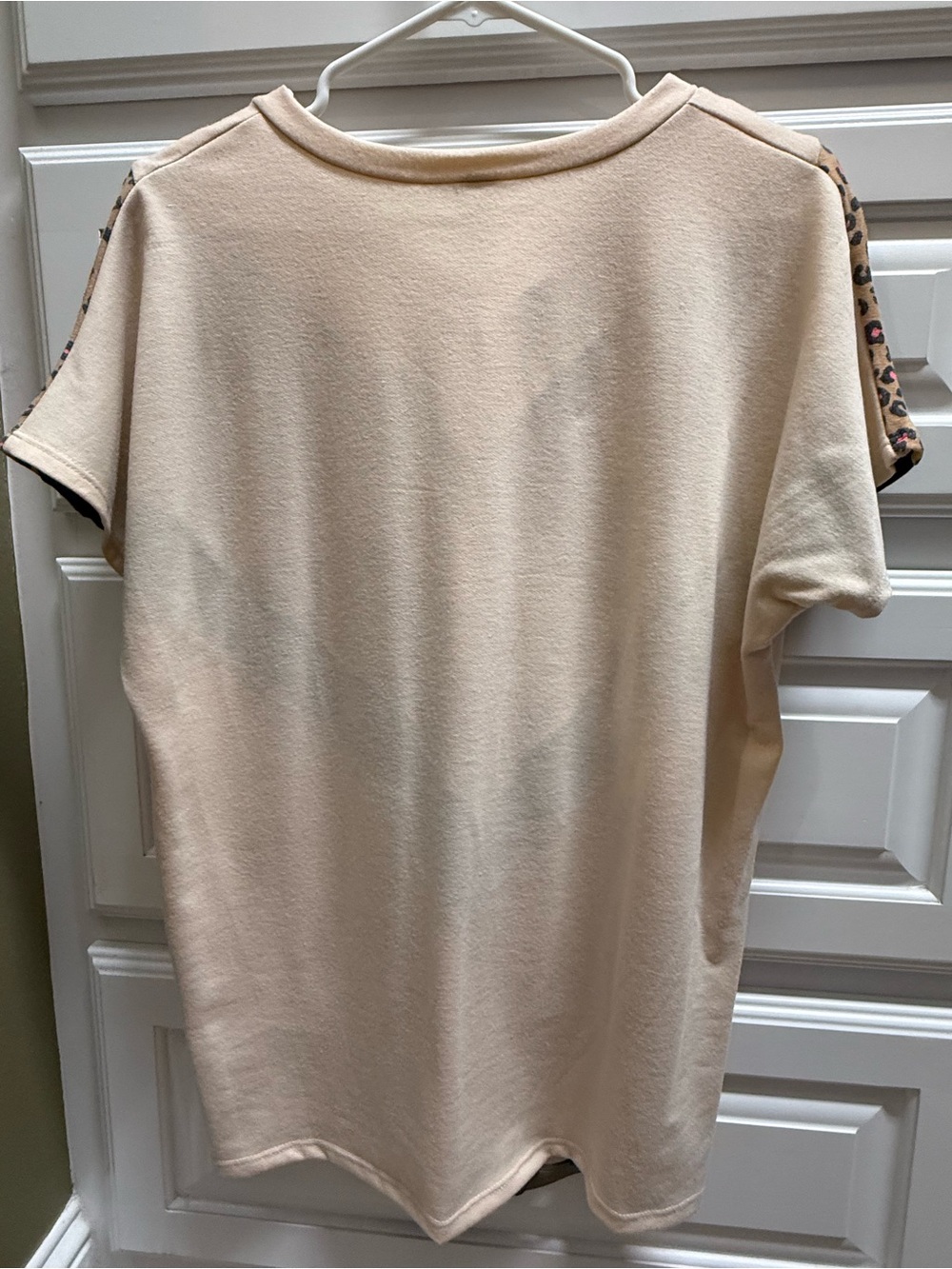7th Ray Pale Pink Crewneck Top - Picture 2 of 3